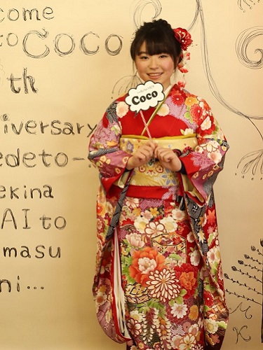 息づく古典柄の、気品ある美しさは心を込めて創作された正統派の振袖。