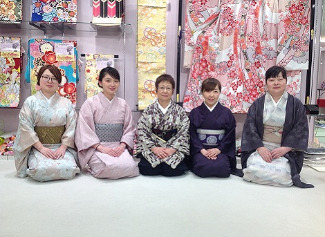 きものおおみイオン郡山店スタッフ