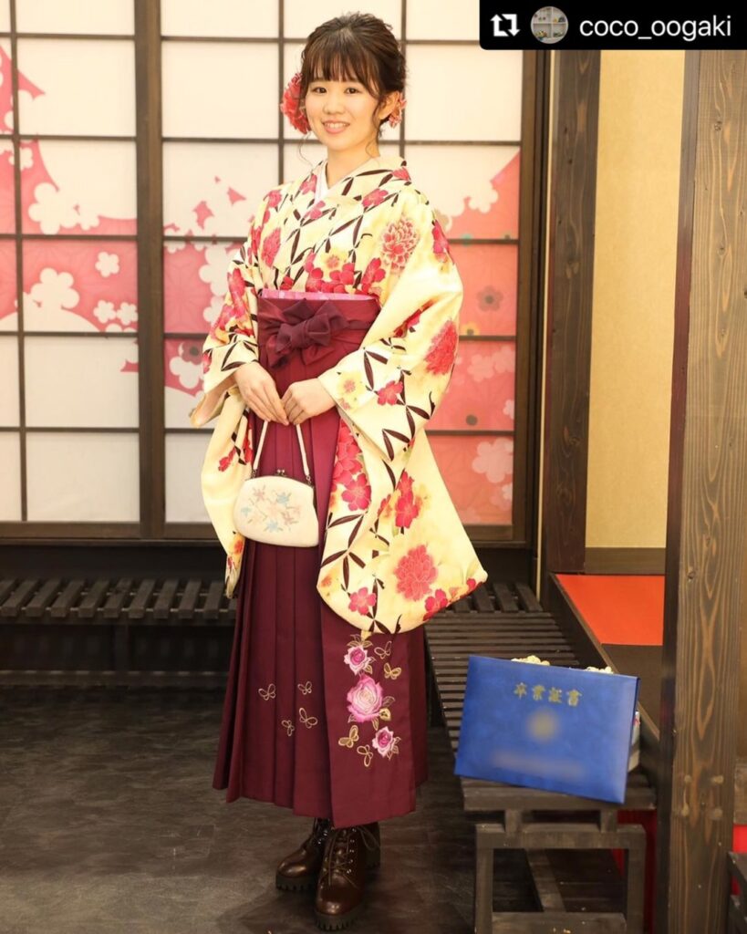 着付けが簡単な袴セットとブーツ 髪飾りのフルセットです - rehda.com